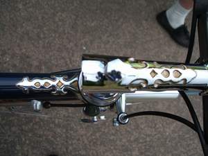 As you can see the stem is a beautiful mirror image of the ‘Hetchins’ frame lugs.
