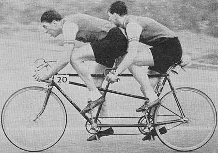 Ron Jowers and Alan Jacob, Clarence Wheelers on a Carpenter SWB tandem.