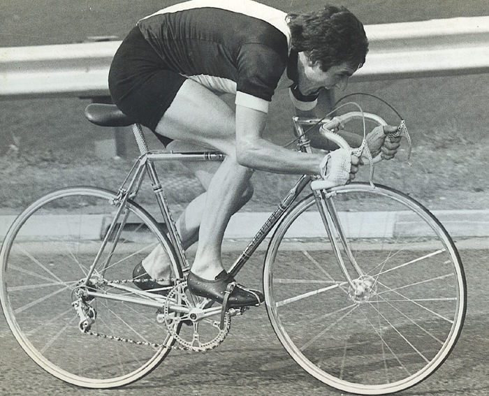 Another shot of Alf Engers in his 'drillium' era.  Shorter frame with just about every component drilled including the bars and the ends on the frame. There doesn't seem to be much of the seat pillar, brake levers or chainring left!